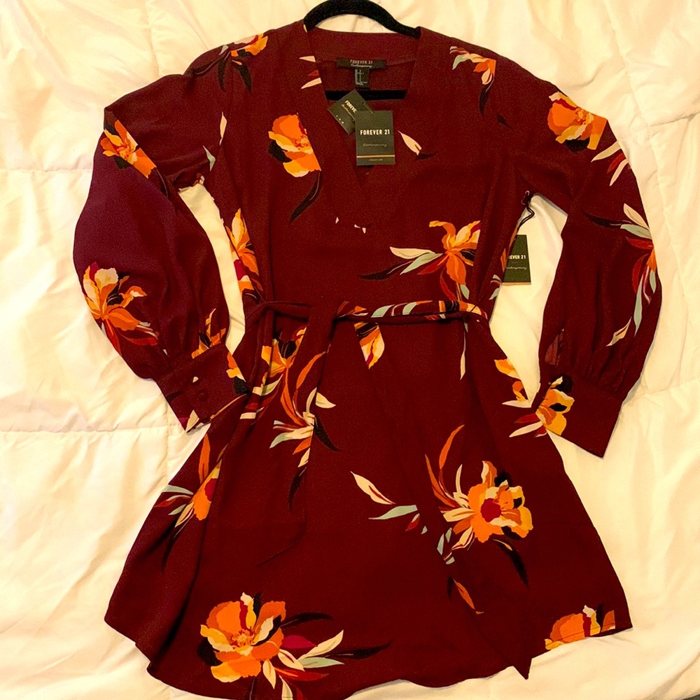 Women maroon floral dress. Brand new with tags.